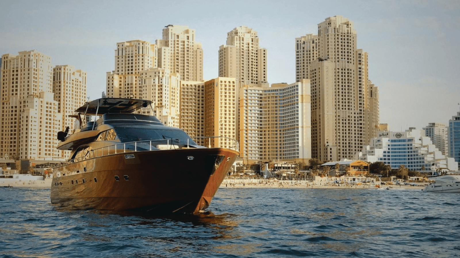 Anna Azimuth 85 Feet