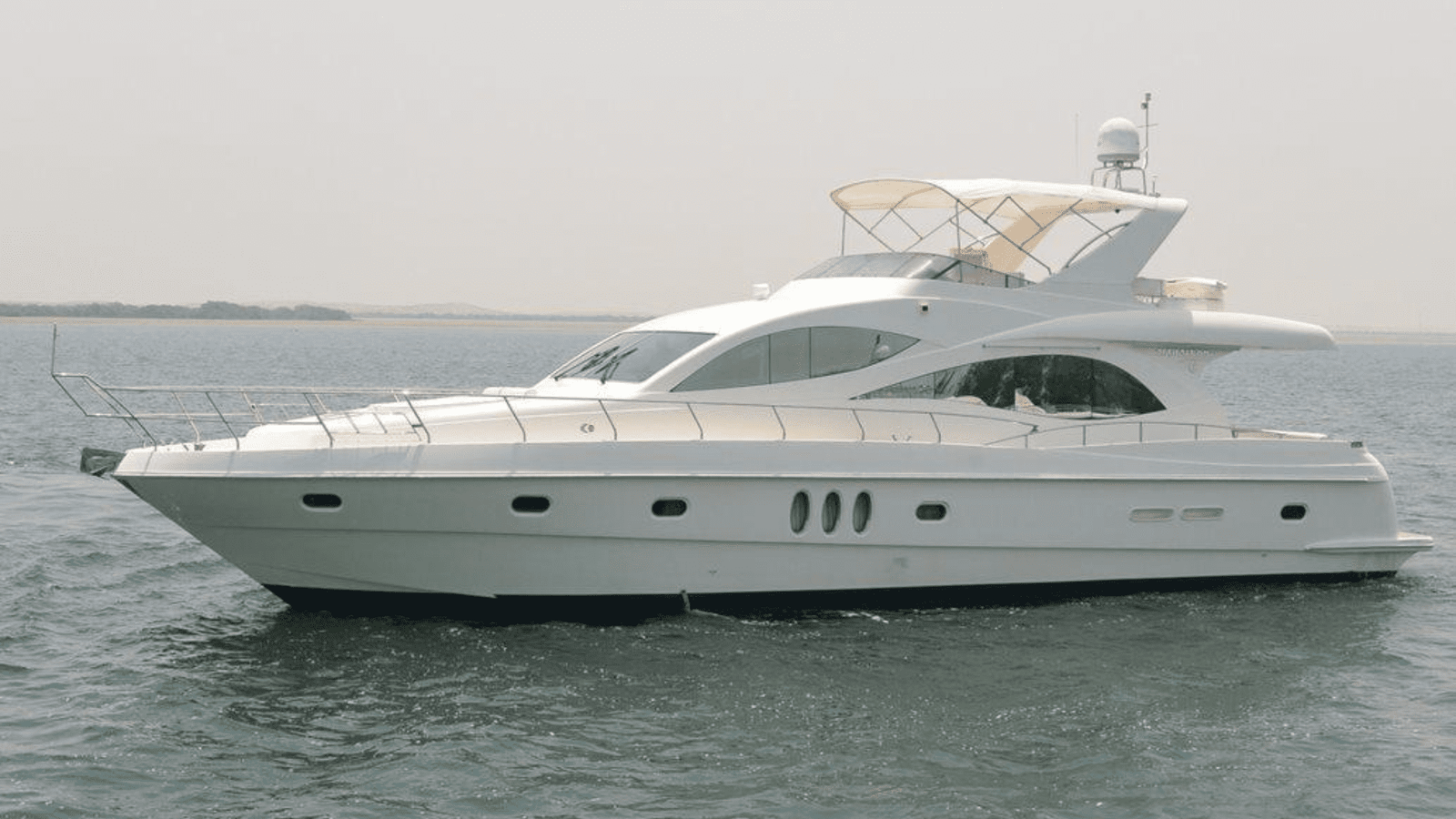 35 Feet Sightseeing Boat — Gulf Yachts Dubai