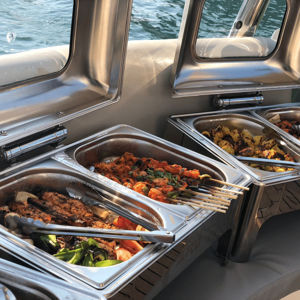 Yacht Catering in Dubai UAE - Gulf Yachts