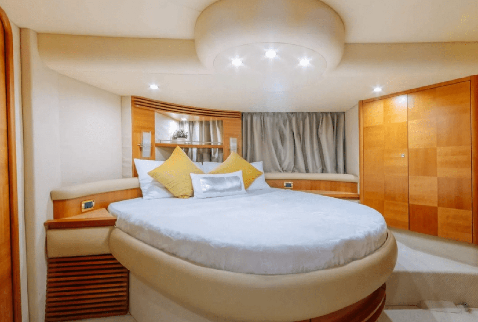 Gulf Yachts Dubai (3)